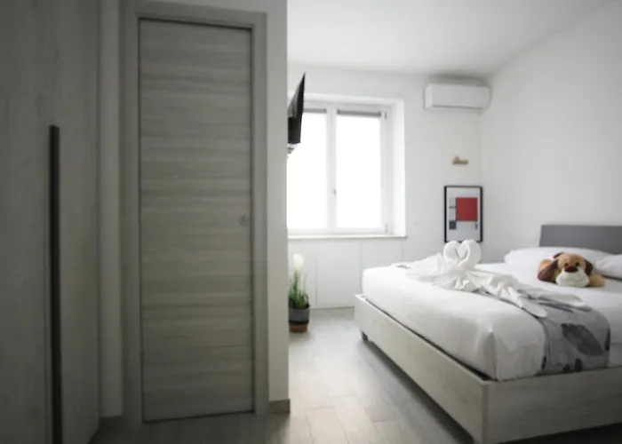 Hébergement de vacances Your House M V *
